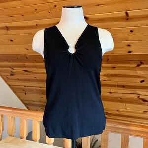 Venini Women's Ribbed Knit Classic Black V-Neck Sleeveless Top Size M